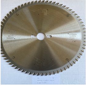 Körfűrészlap 300x3,2/2,2x30 Z72 Trapéz/egyenes króm